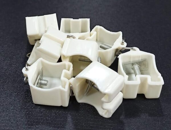 End Cap/Lock for Curtain Channel/M Track